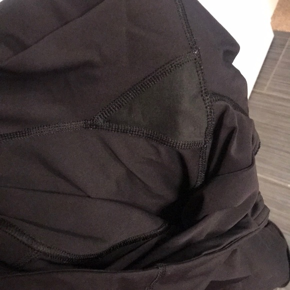 Lululemon black capris with mesh - Picture 7 of 7